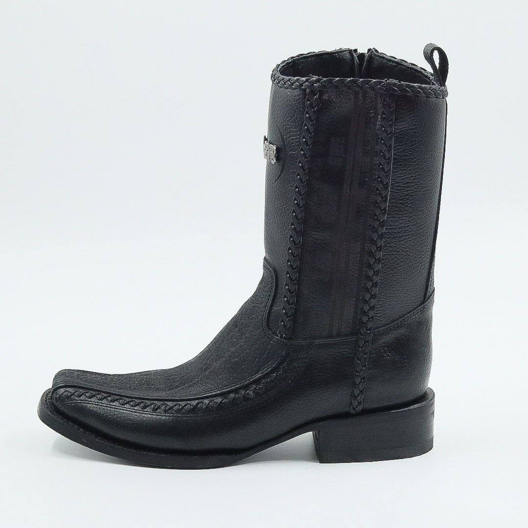 JEFE CUELLO DE TORO NEGRO⚫️