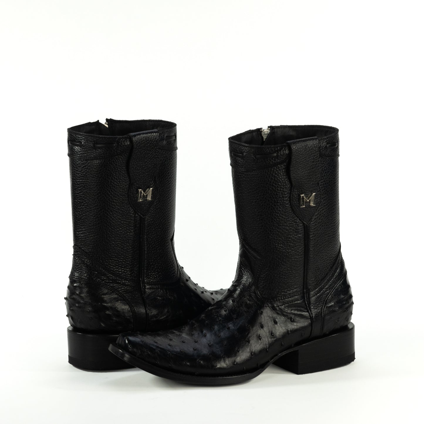 DILAN AVEZTRUZ NEGRO