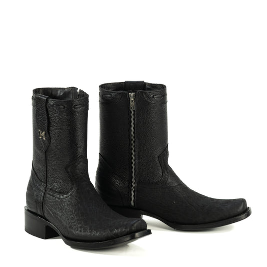 DILAN CUELLO DE TORO NEGRO